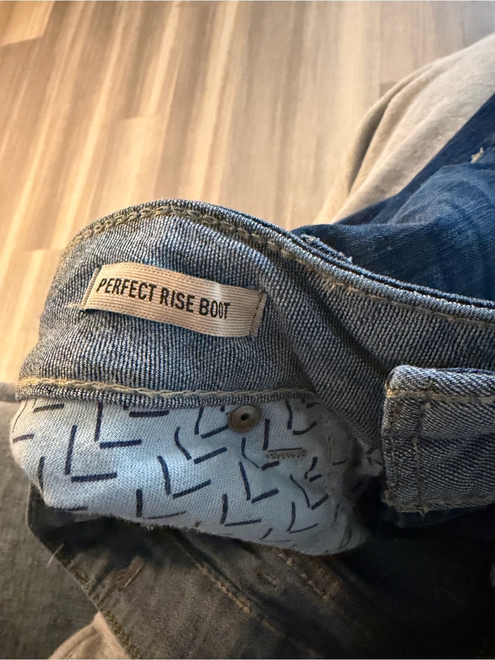 Women's Dark Blue ariat perfect rise Bootcut Jeans - Picture 3 of 3